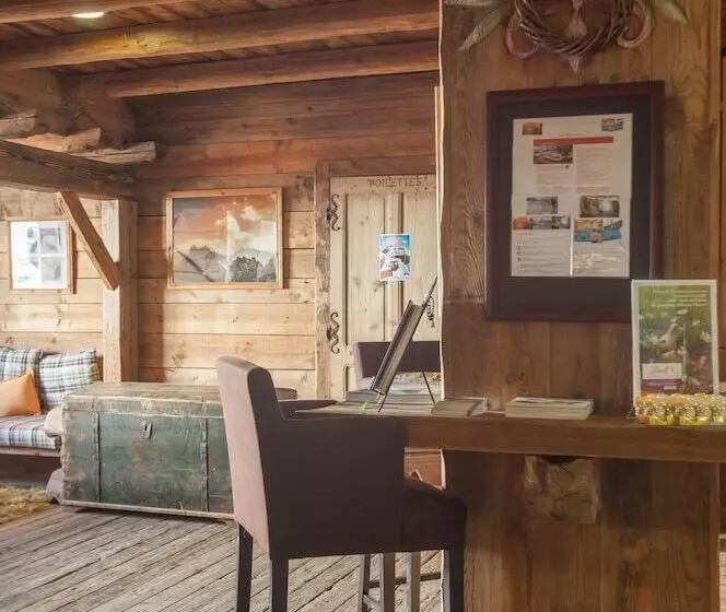 Residence Pierre & Vacances Premium L Ecrin Des Neiges