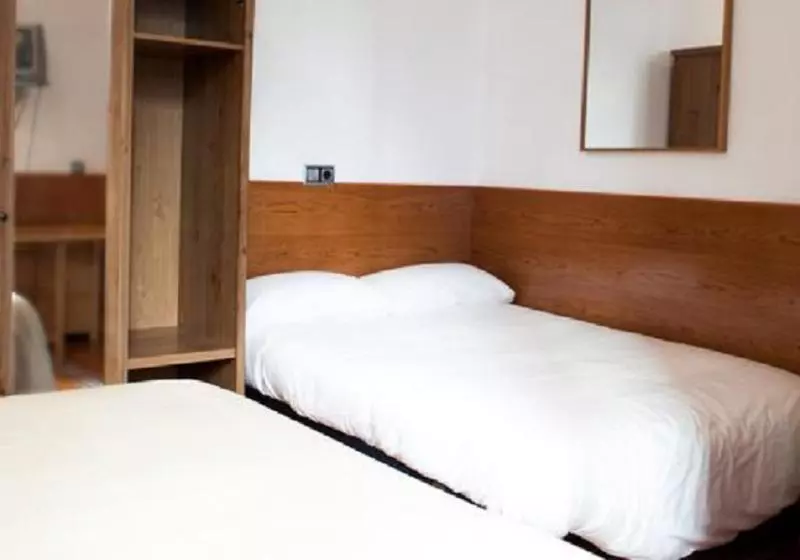 Studios Pelayo Guest House