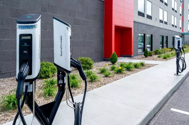 Avid Hotels Milwaukee West   Waukesha, An Ihg