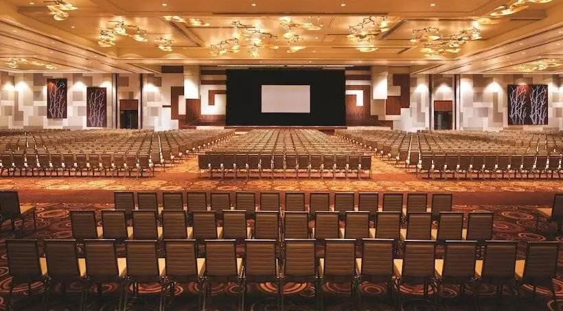 ホテル Aria Sky Suites