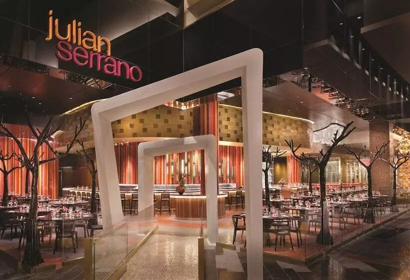 ホテル Aria Sky Suites