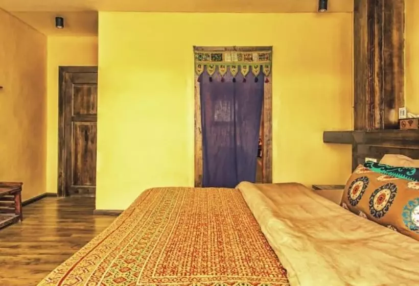 ホテル Asha's Inn