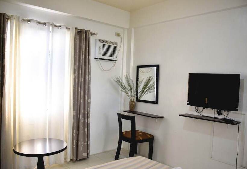 בית מלון כפרי Besm Traveler S Inn