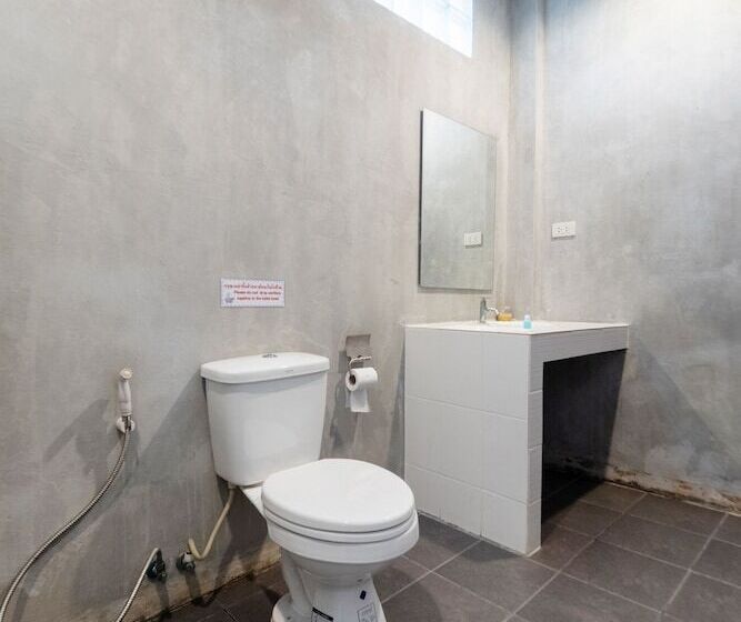 בית מלון כפרי Black Bamboo Resort By  Oyo Rooms