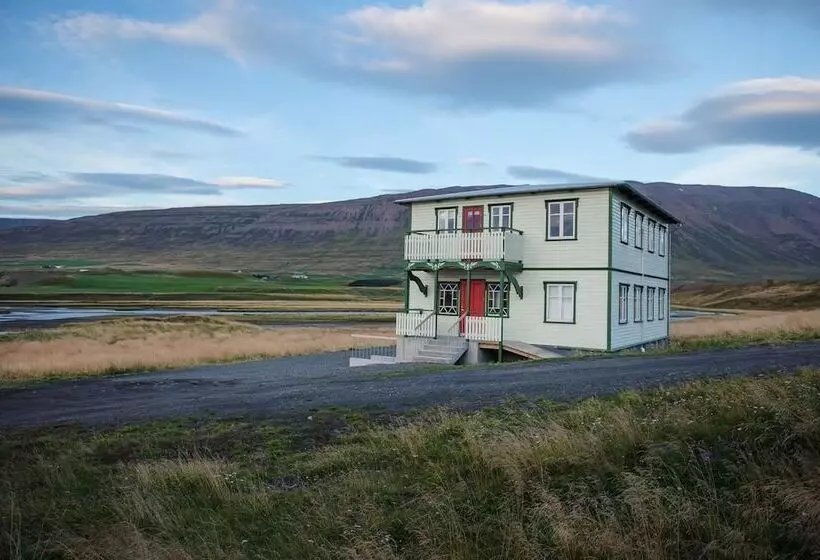 هتل Kolkuós Guesthouse