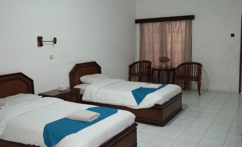 Hotel Sanashtri By Shm