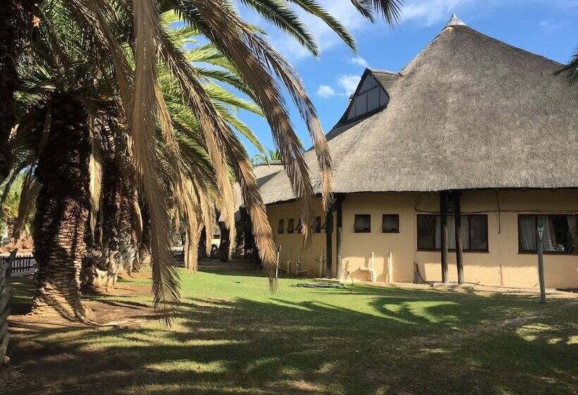 هتل Tautona Lodge