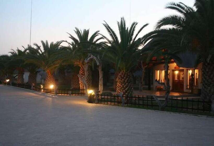 هتل Tautona Lodge