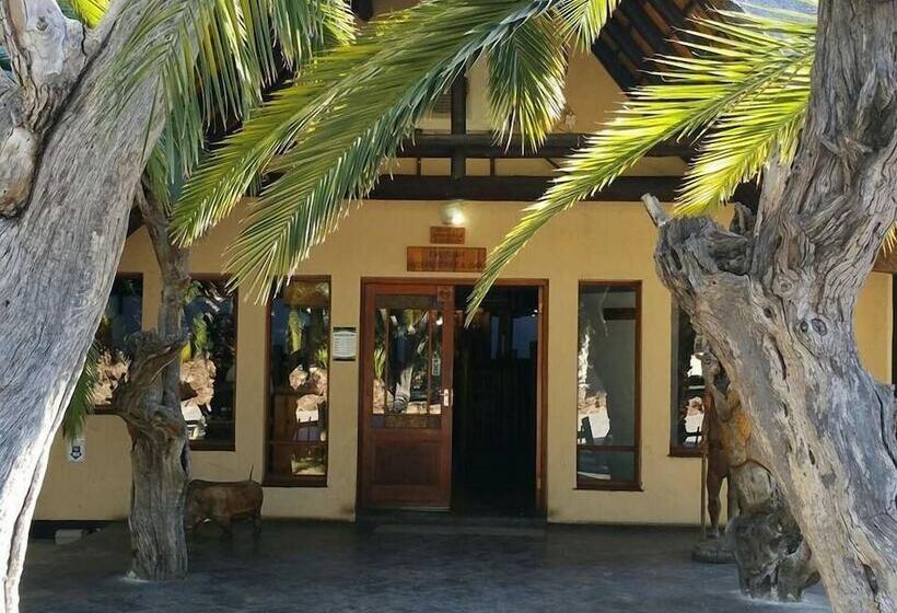 هتل Tautona Lodge