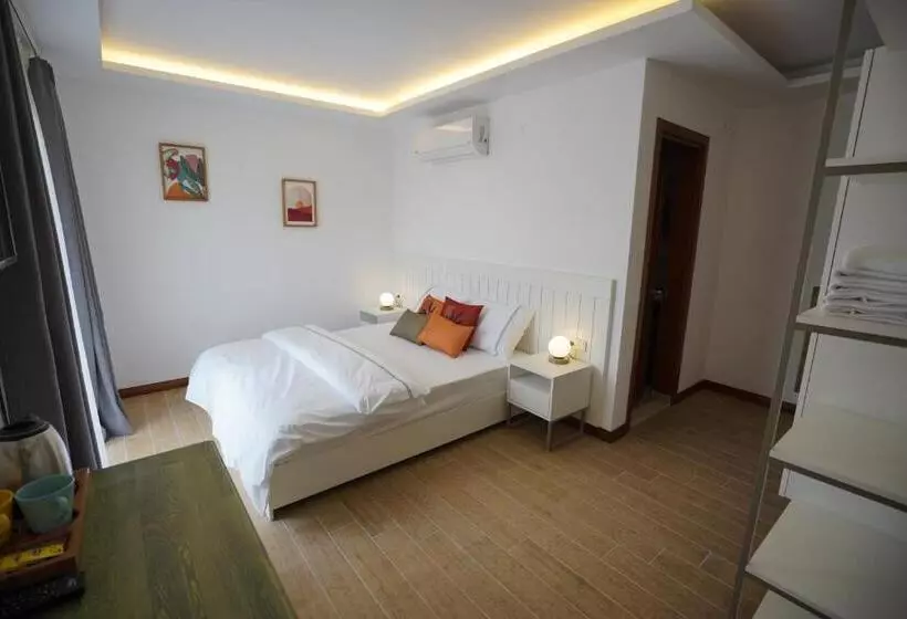 هتل Mons Casa Boutique