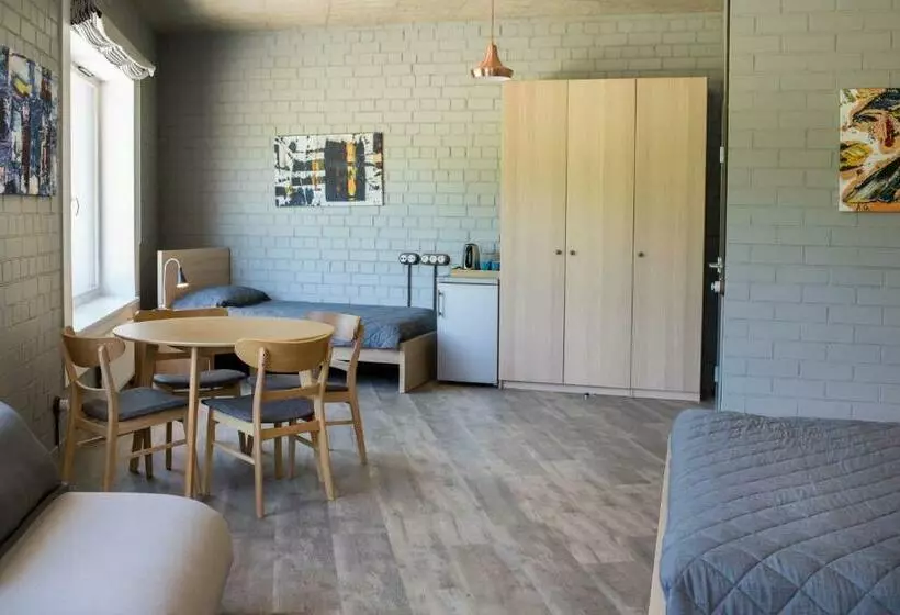 پانسیون Franciscan Guest House