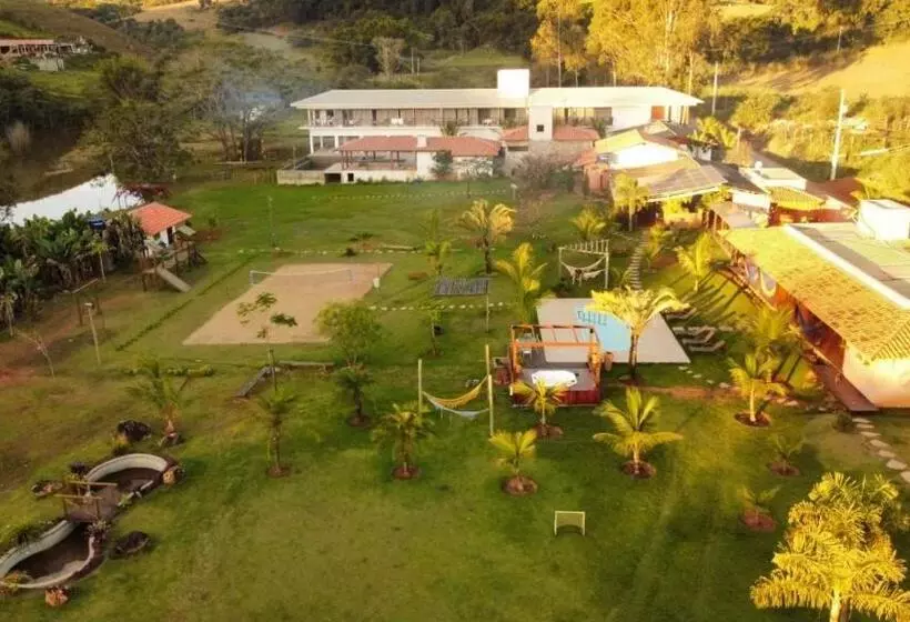 پانسیون Paraíso Capitólio A Pousada Da Dona Perpetua