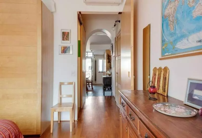 هاستل Easylife   Attico Duplex Chinatown