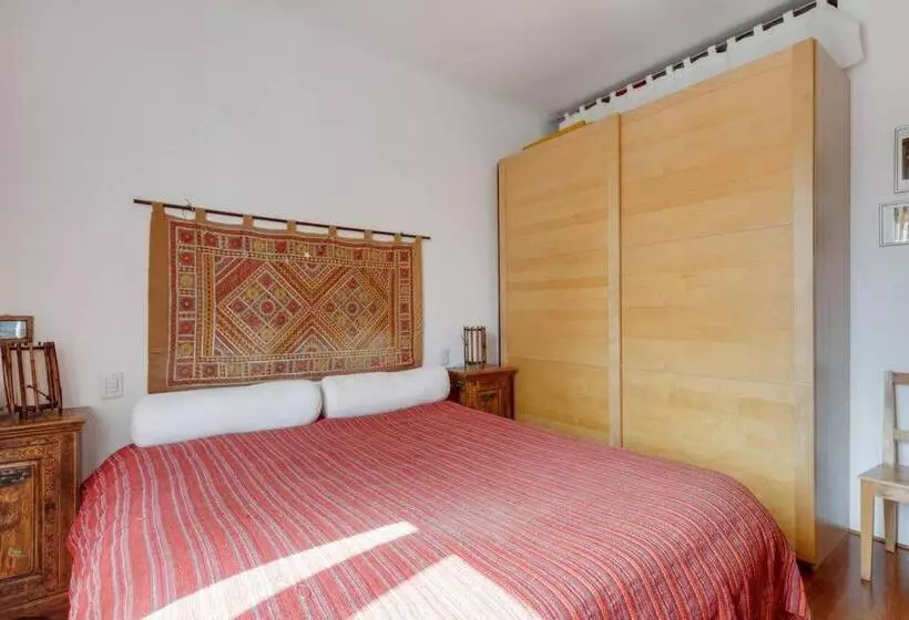 هاستل Easylife   Attico Duplex Chinatown