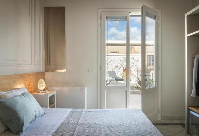 Nocleg ze śniadaniem Coclee Suite Palace