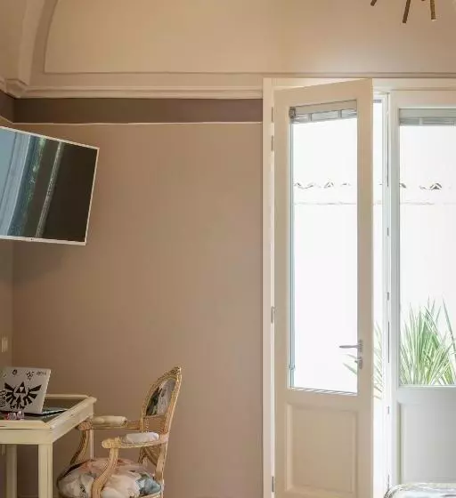 Aamiaismajoitus (B&B) Coclee Suite Palace