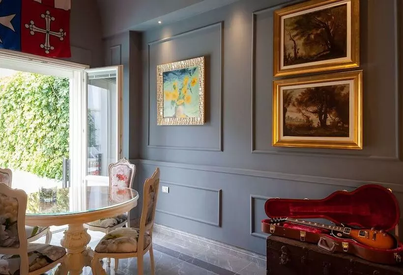 Aamiaismajoitus (B&B) Coclee Suite Palace