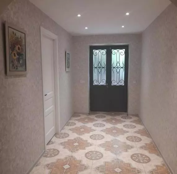 تختخواب و صبحانه Davit Batoni Guest House