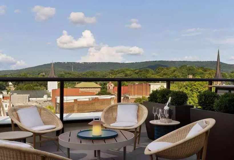 ホテル 106 Jefferson Huntsville, Curio Collection By Hilton