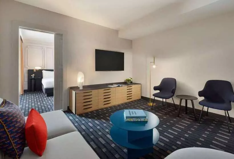 ホテル 106 Jefferson Huntsville, Curio Collection By Hilton