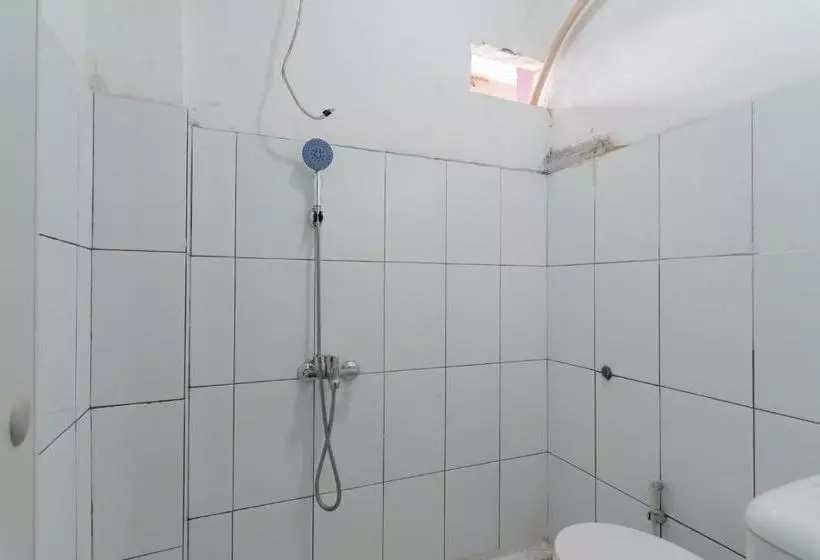 ホテル Orchid Guest House Bandung Redpartner