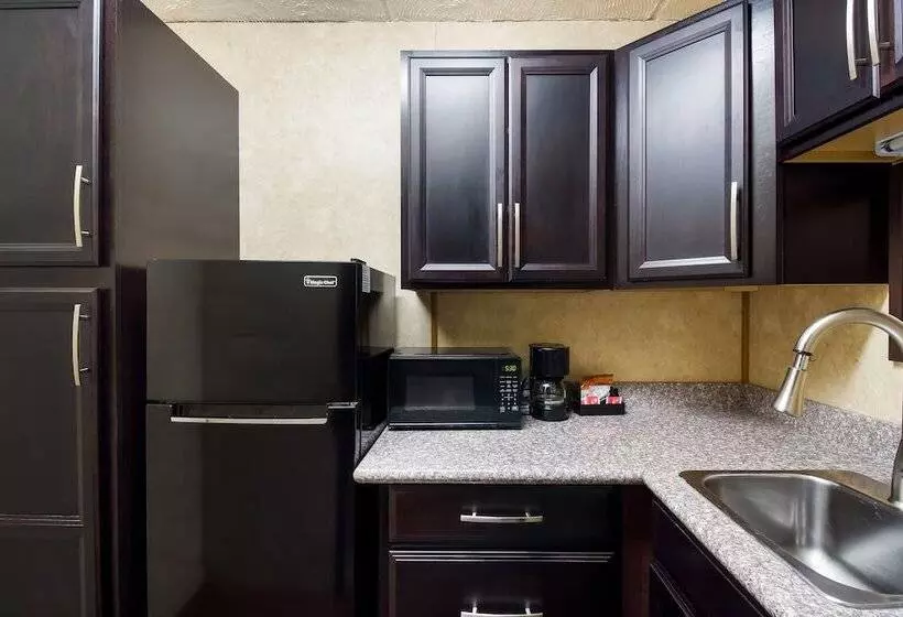 Motelli Clarion Pointe Lake Jackson   Clute