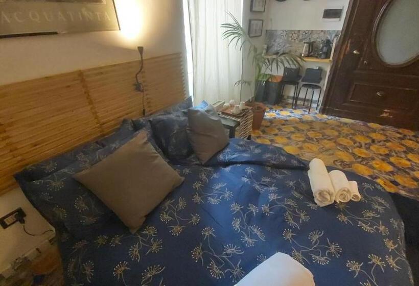 פנסיון Room In Villa   Dimora Aganoor Business Suite