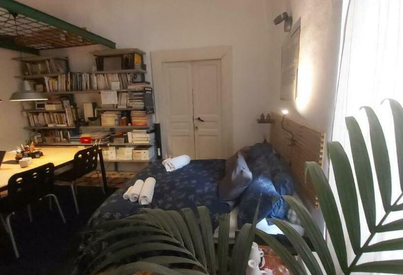 פנסיון Room In Villa   Dimora Aganoor Business Suite