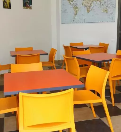 Student's Hostel Parma