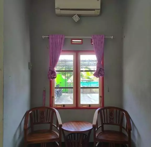 Hotelli Adihan Homestay Mitra Reddoorz