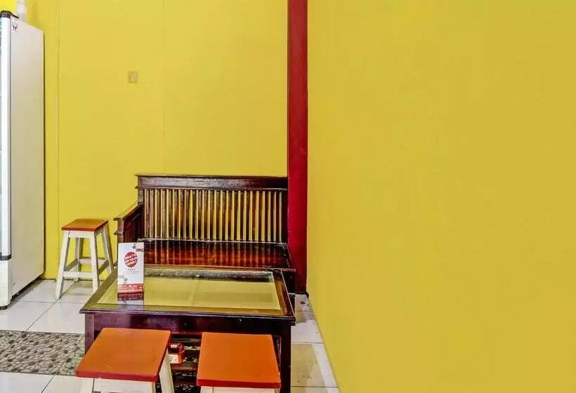 ホテル Capital O 91690 Moza Guest House