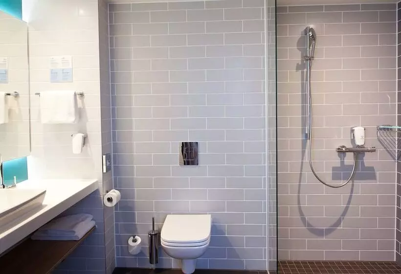 ホテル Holiday Inn Express Offenburg, An Ihg