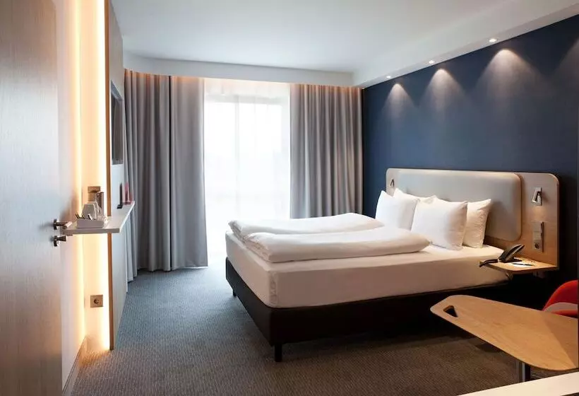 ホテル Holiday Inn Express Offenburg, An Ihg