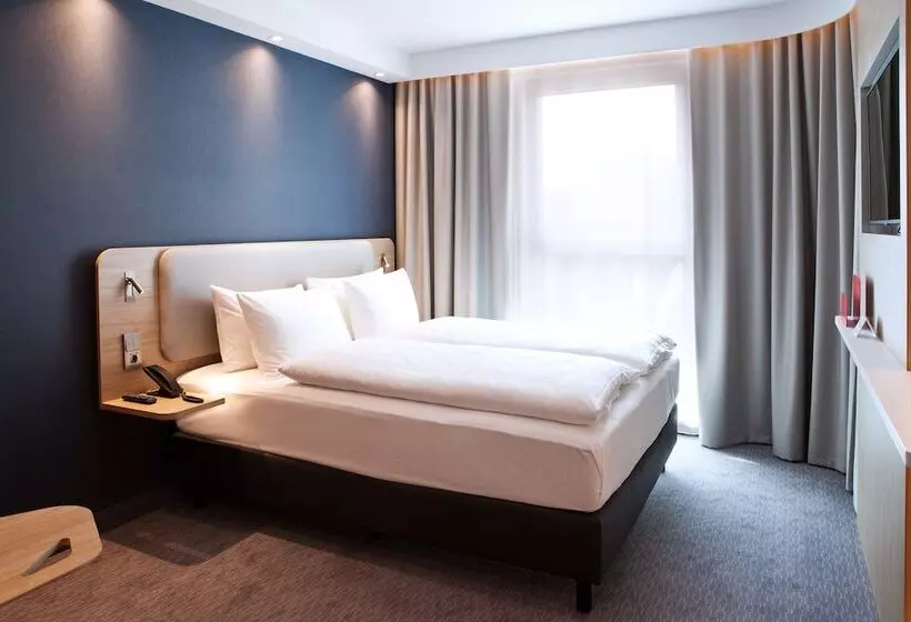 ホテル Holiday Inn Express Offenburg, An Ihg