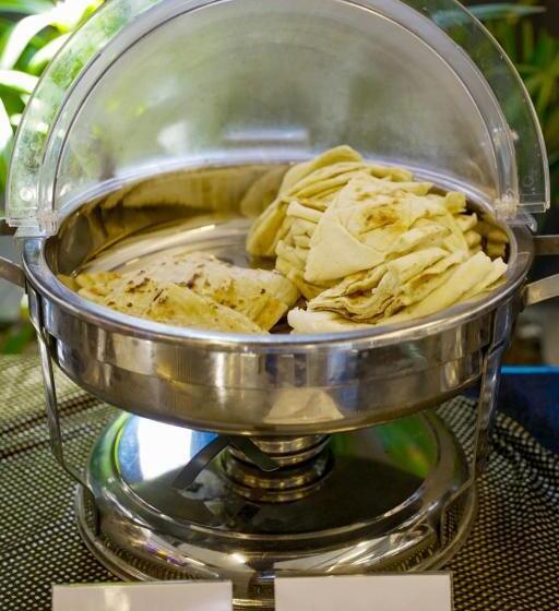 هتل Trivelles Executive Suites Islamabad