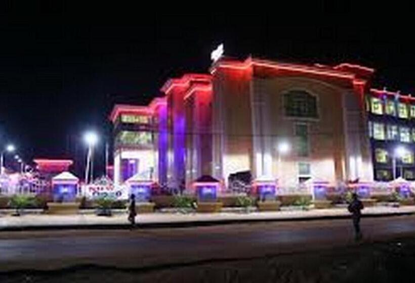 پانسیون Room In Lodge Hampton Towers Spa