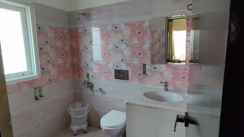 Seven Hills Shimla By Him Haults Hospitality