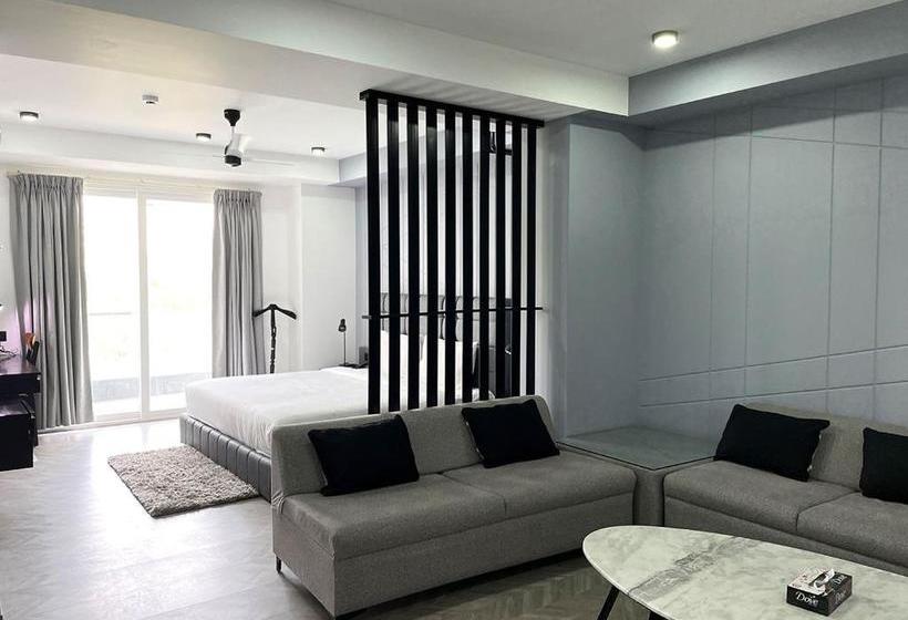 Bedchambers Serviced Apartments, Mg Road