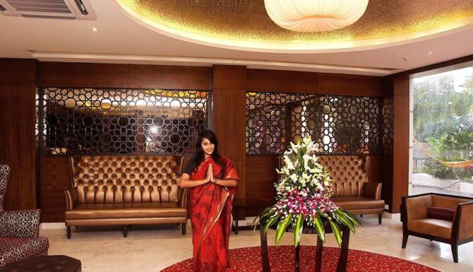 Hotel Chris Whitefield