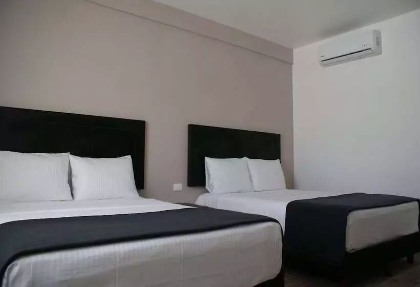 Hotelli Capital Frontera