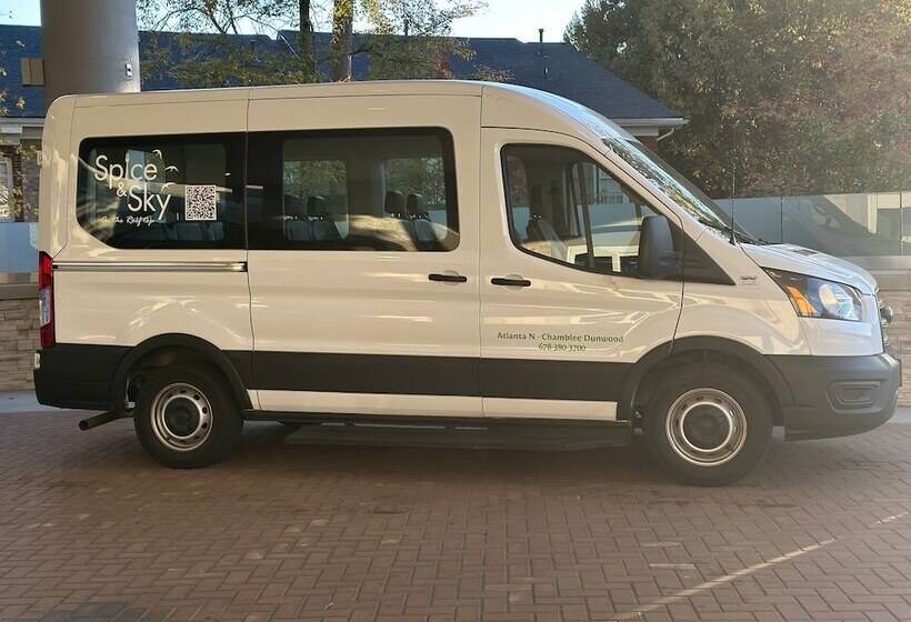 فندق Spice & Sky Atlanta Perimeter