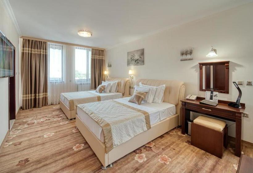 בית מלון כפרי Residence Konstantina Palace