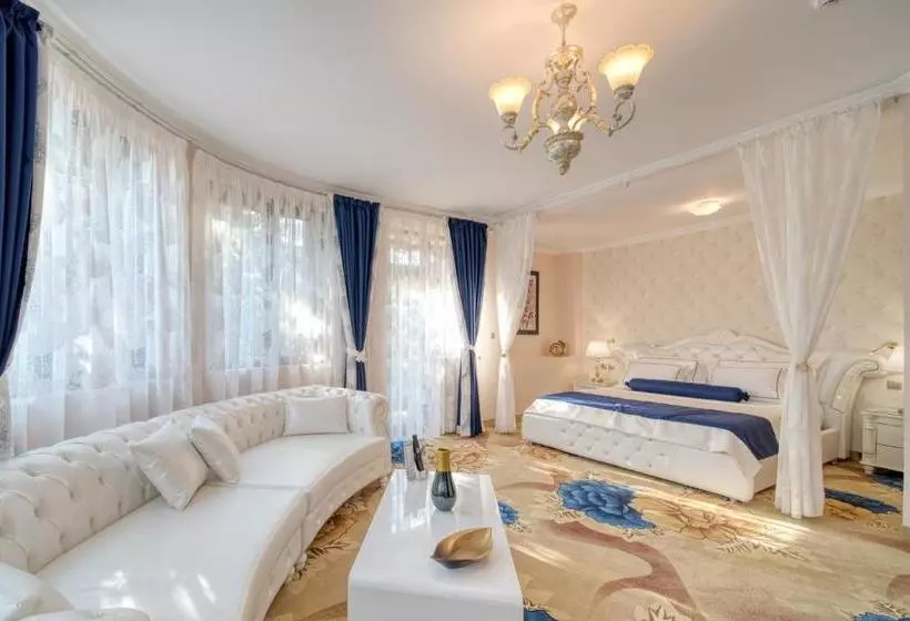 هتل Residence Konstantina Palace