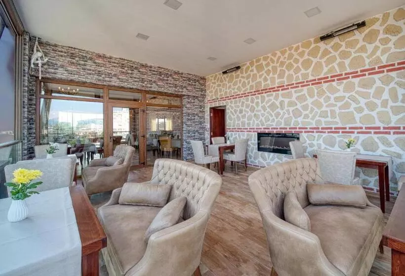 هتل Residence Konstantina Palace