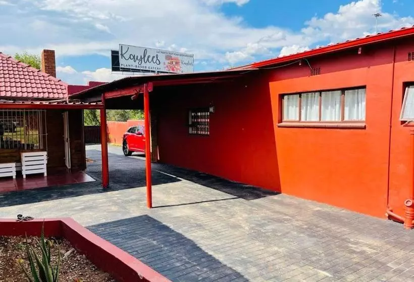 پانسیون Ithonsi Guesthouse And Spa