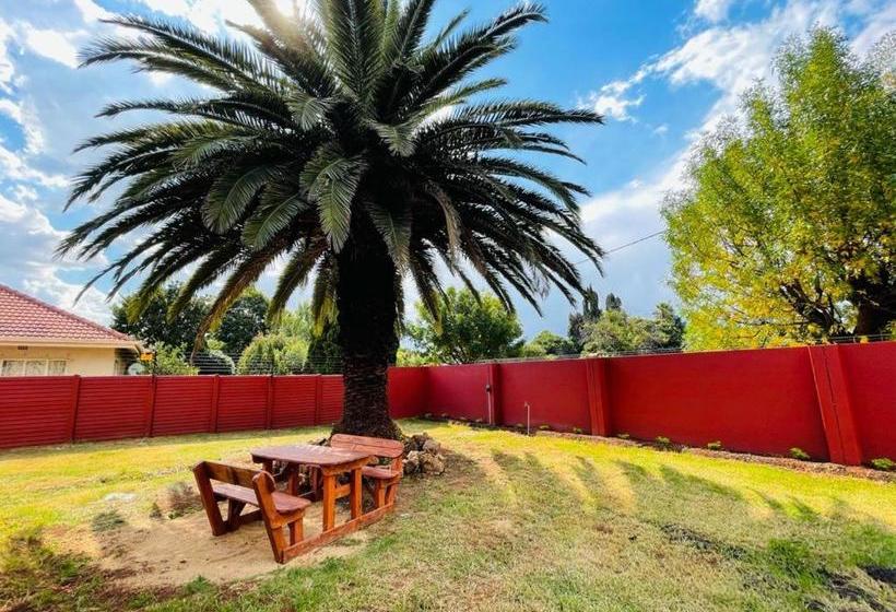 Pension Ithonsi Guesthouse And Spa