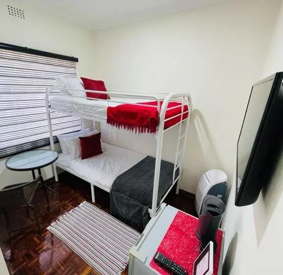 پانسیون Ithonsi Guesthouse And Spa