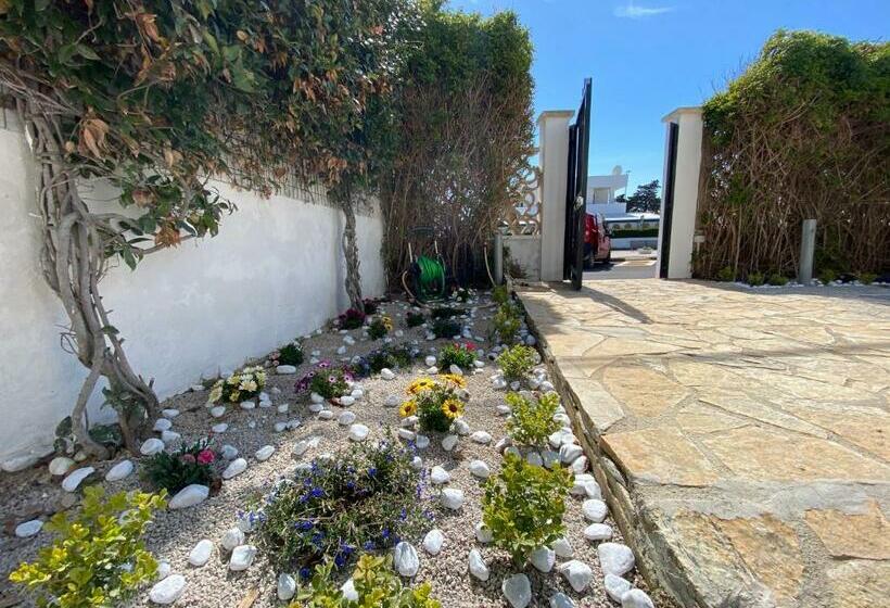 Nocleg ze śniadaniem Affittacamere Piazza Mameli