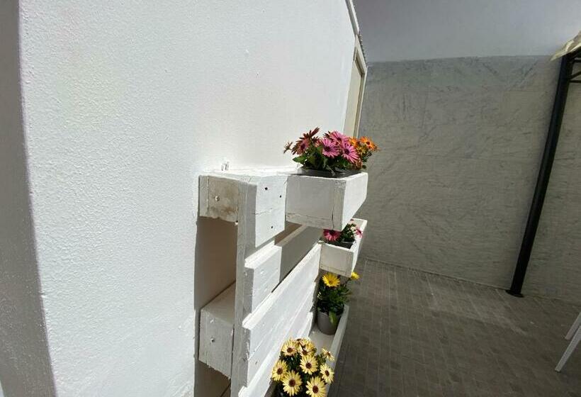 Nocleg ze śniadaniem Affittacamere Piazza Mameli