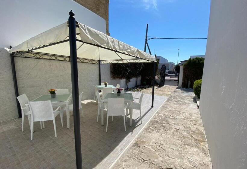 Nocleg ze śniadaniem Affittacamere Piazza Mameli